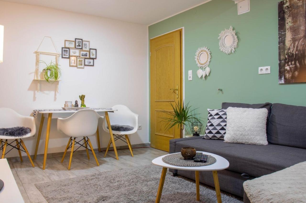 Kleine Gemuetliche Einliegerwohnung Mit Garten Und Pool Nordstemmen Zewnętrze zdjęcie